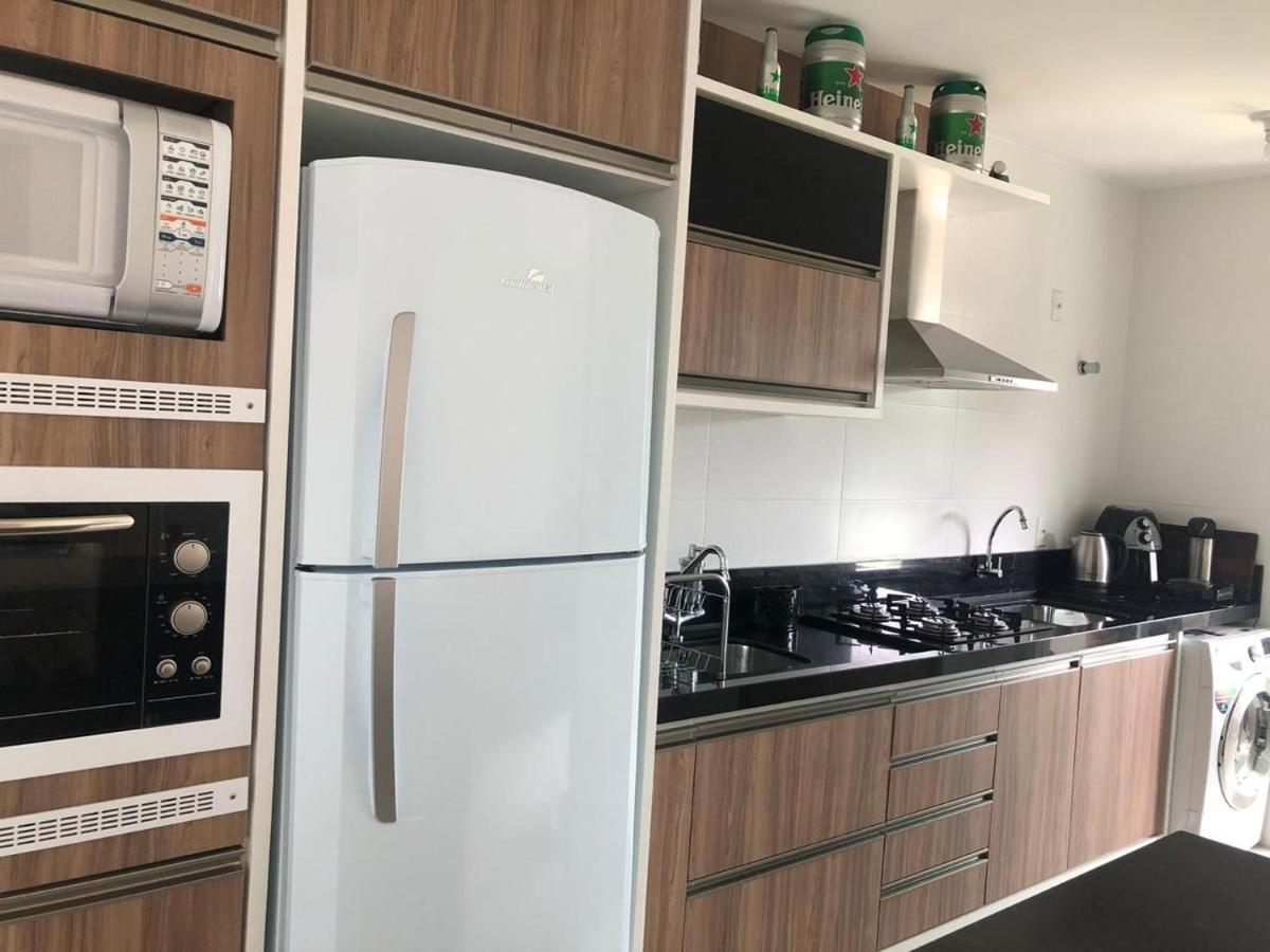 شقة Lindo Apartamento Praia De Palmas جوفيرنادور سيلسو راموس المظهر الخارجي الصورة